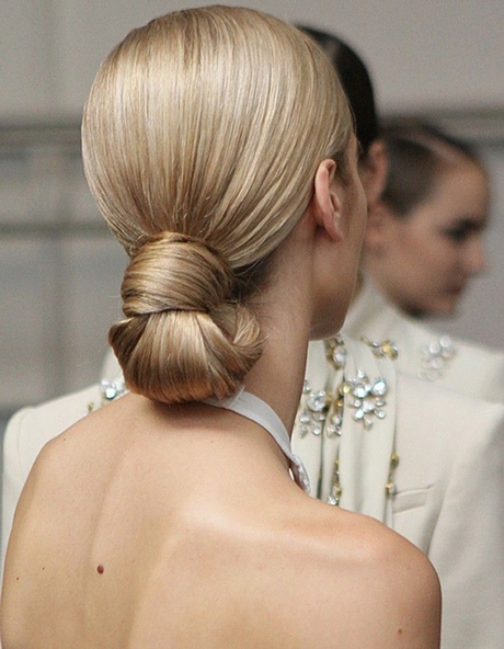 Jolie chignon