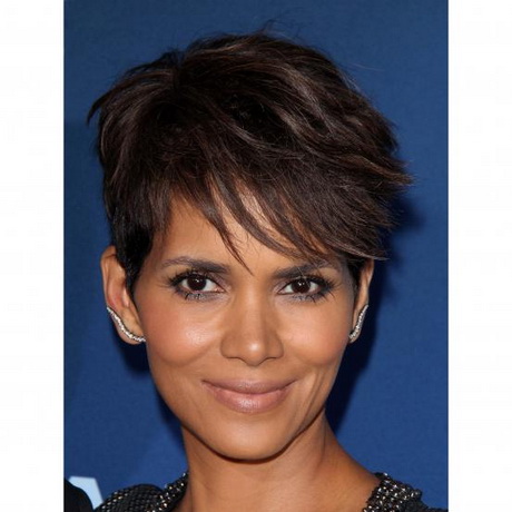 Cheveux court carré