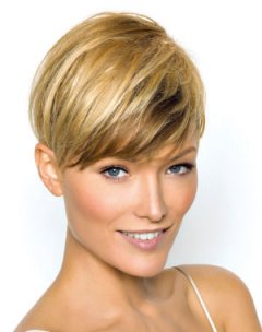 Coupe cheveux femme carre court