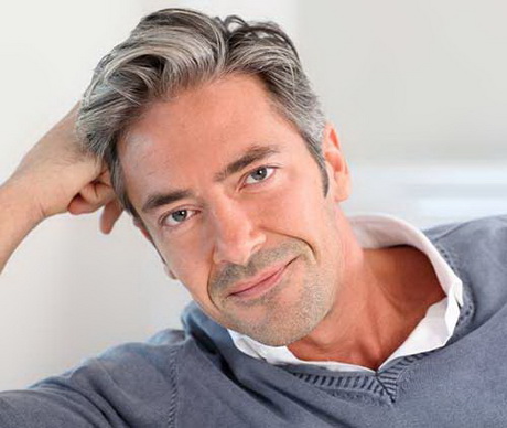 Coupe homme cheveux gris