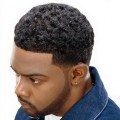 Style de coiffure pour homme noir