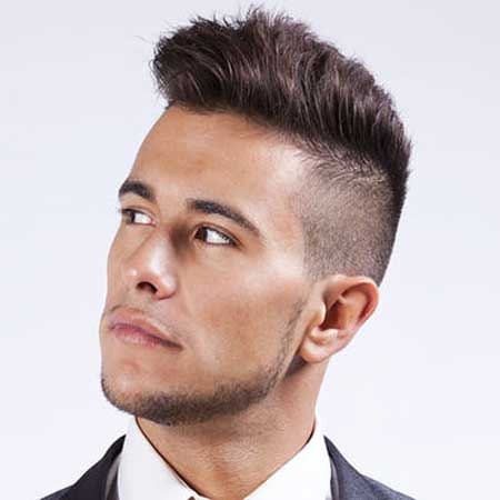 Coupe de cheveux homme degradé tondeuse