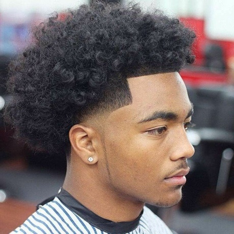 Coupe dégradé afro homme