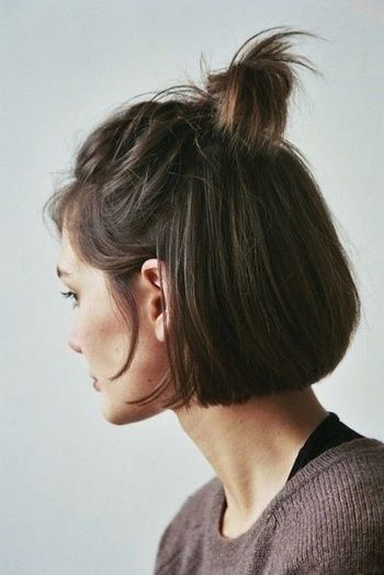 Bun cheveux court