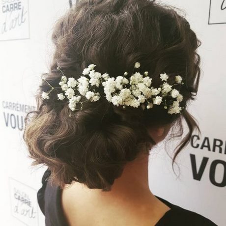 Chignon avec un carré