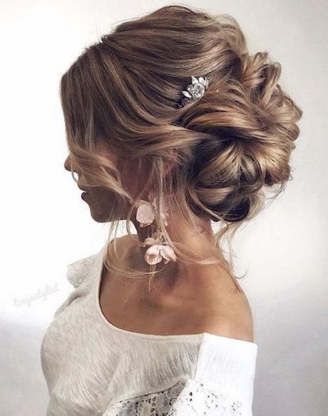 Chignon pour mariage invité