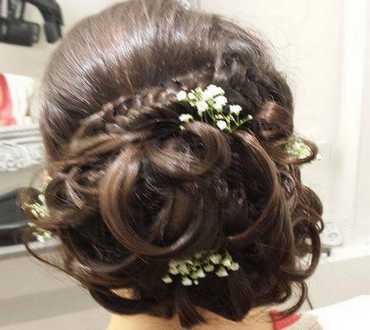 Chignon relevé mariage