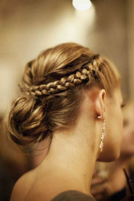 Coiffure mariage avec natte