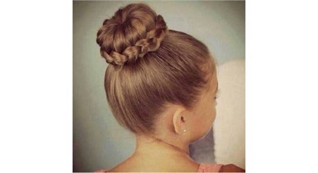 Coiffure mariage fille 10 ans