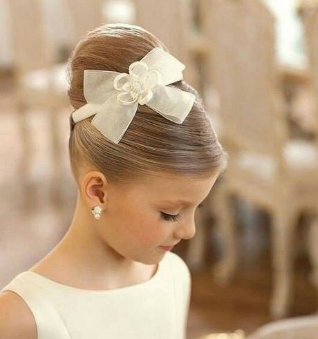 Coiffure mariage petite fille 2 ans