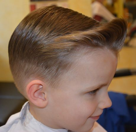 Coupe de cheveux garcon enfant