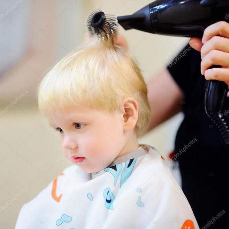 Coupe de cheveux garcon enfant