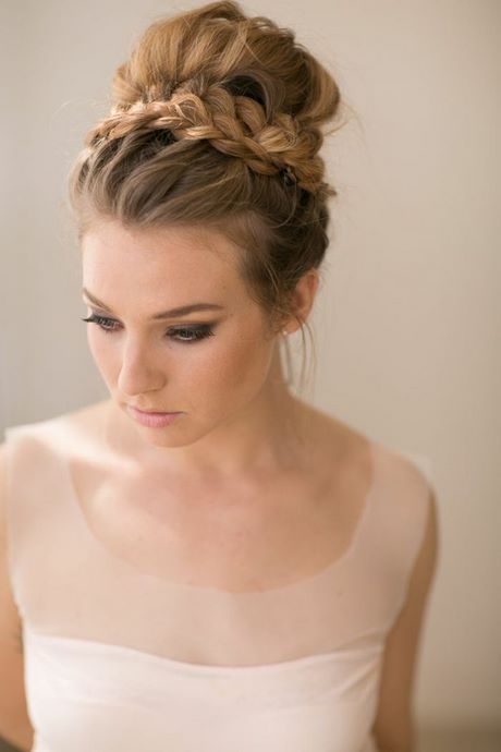 Chignon avec tresse mariage