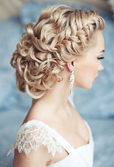 Chignon torsade mariage