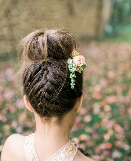 Coiffure bebe mariage