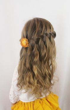 Coiffure de mariage enfant