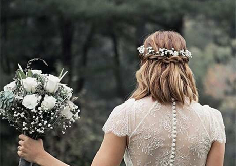 Coiffure de mariage sur cheveux court