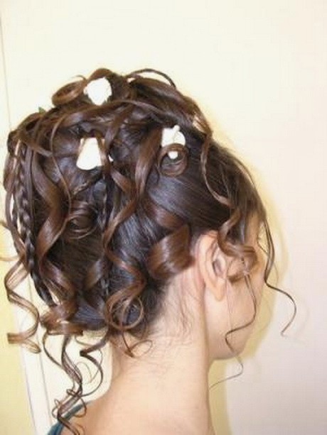 Coiffure femme mi long pour mariage