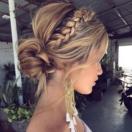 Coiffure romantique tresse