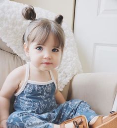 Idee coiffure bebe fille