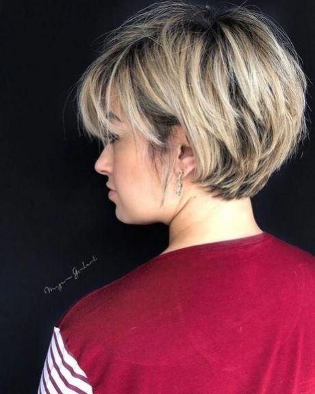 Coupe de cheveux femme 60 ans 2022