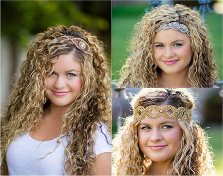 Coiffure de cheveux bouclés