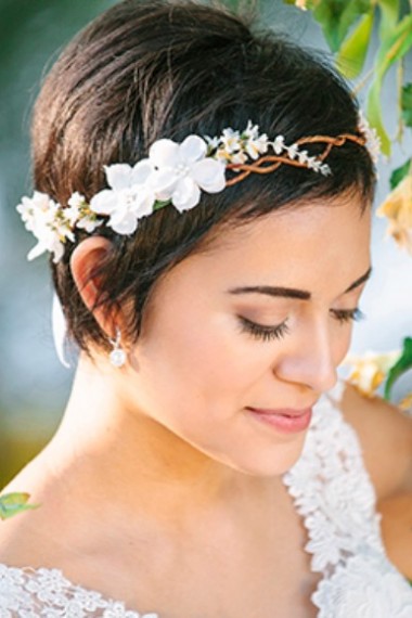 Coupe de mariage cheveux court