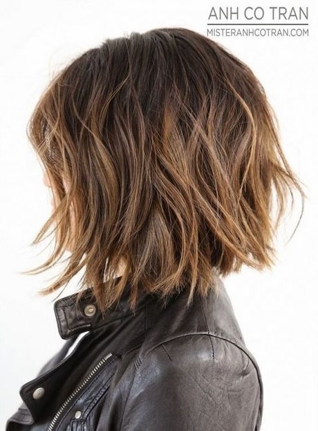 Coupe carre blond meche