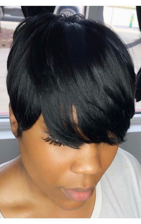 Coupe de cheveux court africaine