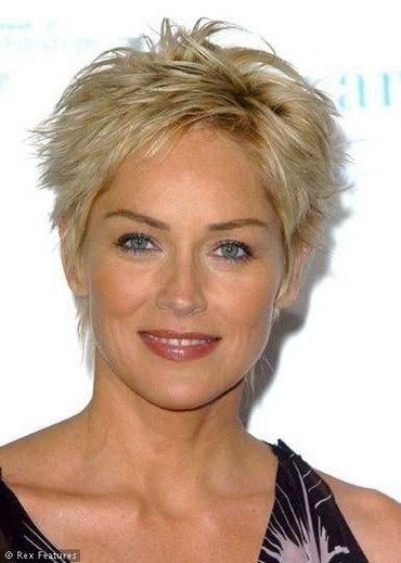 Coupe de cheveux sharon stone 2020