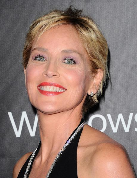 Sharon stone coupe de cheveux