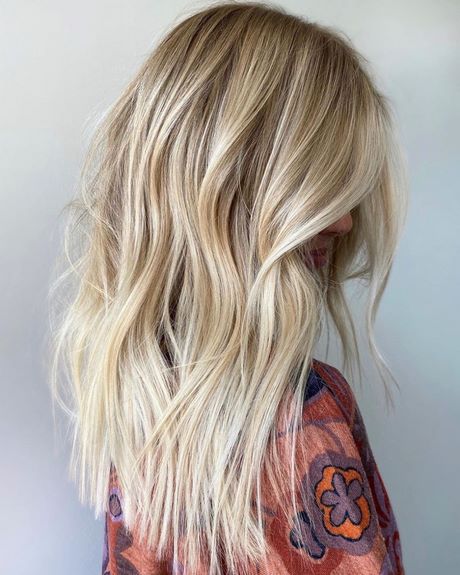 Cheveux long femme blond