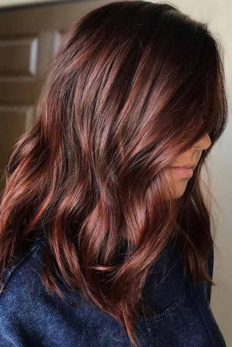 Couleur tendance 2022 cheveux mi long