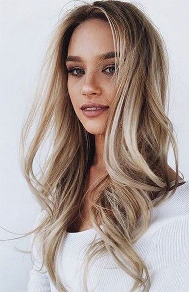 Coupe blonde cheveux long