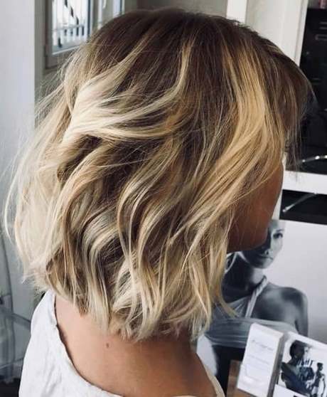 Coupe mi long balayage