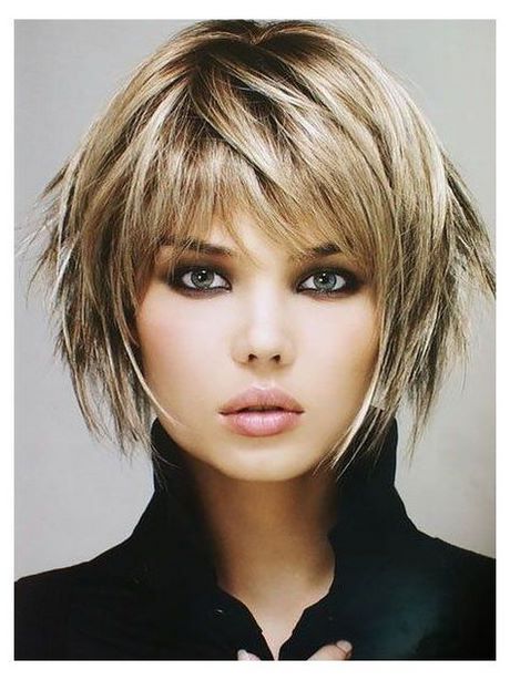 Modele coiffure 2022 femme 60 ans