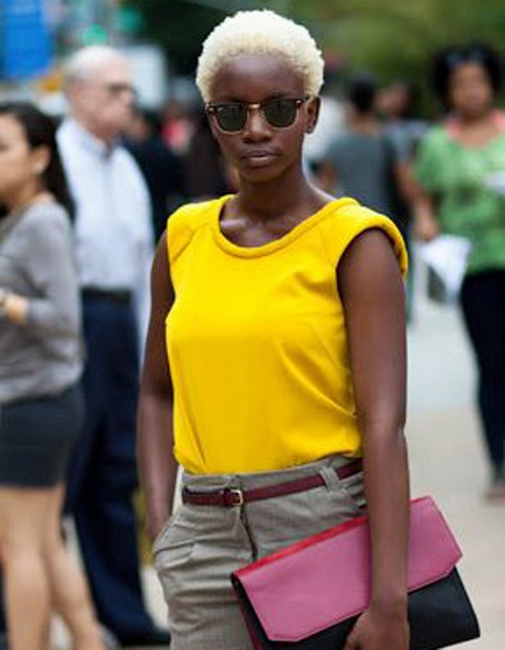 Modele coupe de cheveux afro femme