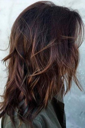 Tendance cheveux mi long