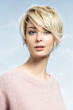 Coupe courte blonde 2017