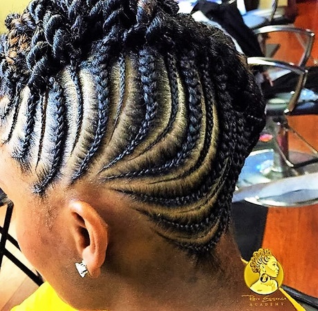 Coiffure nappy tresse