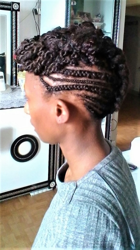 Coiffure nappy tresse