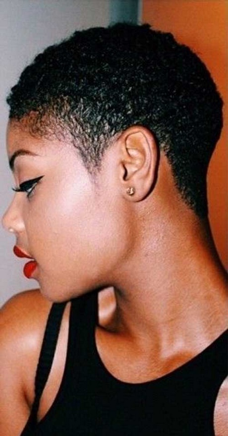 Coupe cheveux court afro antillais