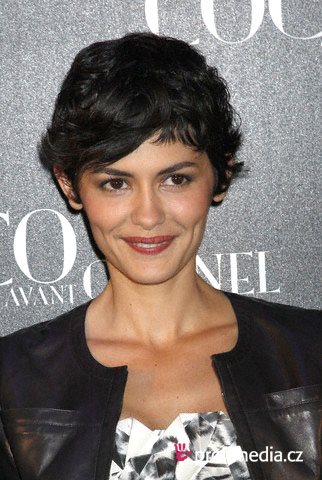 Audrey tautou cheveux courts