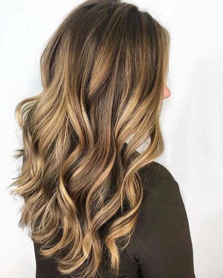 Cheveux long wavy