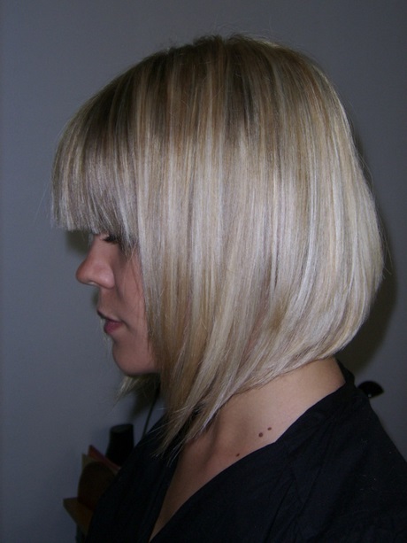 Coupe asymétrique tres courte