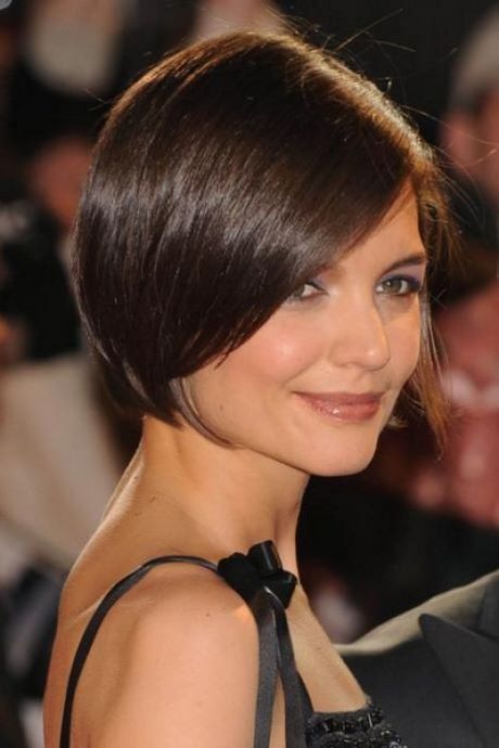 Katie holmes cheveux courts