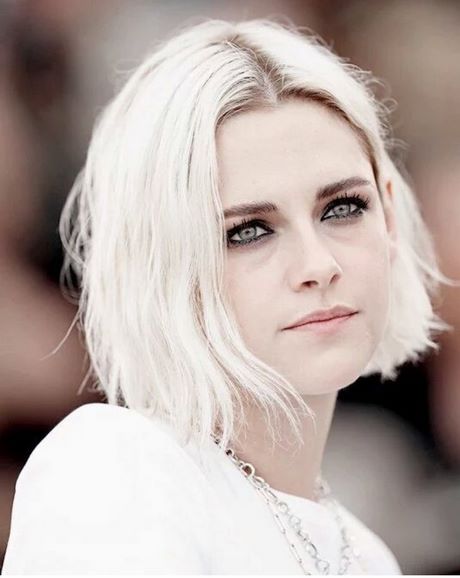 Kristen stewart cheveux courts